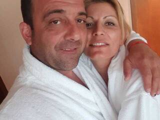 Ερωτική συνομιλία μέσω βίντεο Elei2345