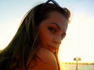 Ερωτική συνομιλία μέσω βίντεο elenage