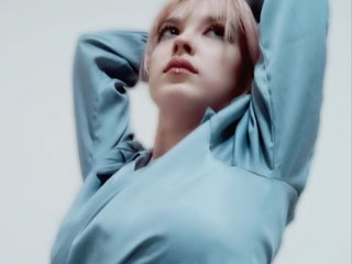 Ερωτική συνομιλία μέσω βίντεο ElenNov