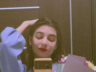 Ερωτική συνομιλία μέσω βίντεο ElfyRares