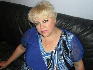 Ερωτική συνομιλία μέσω βίντεο elianella