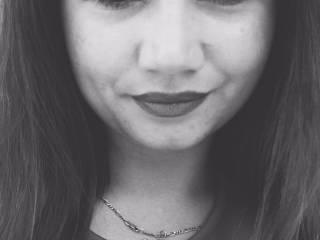 Ερωτική συνομιλία μέσω βίντεο eliff