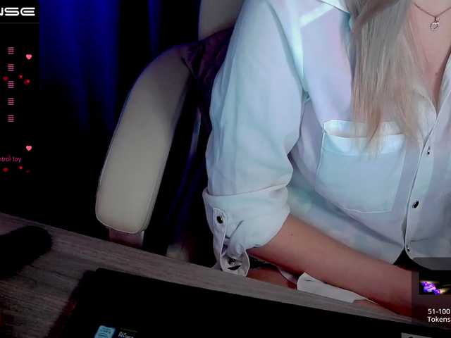 Εκπομπές οθόνης Girl_Smile