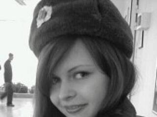 Ερωτική συνομιλία μέσω βίντεο elisepussy