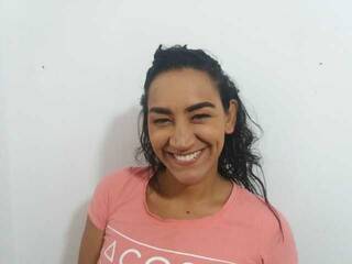 Ερωτική συνομιλία μέσω βίντεο Elith94