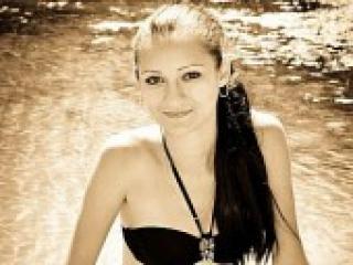 Ερωτική συνομιλία μέσω βίντεο elizafair