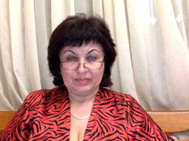 Εκπομπές οθόνης ElizzaBelise