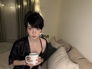 Ερωτική συνομιλία μέσω βίντεο EllaBlue