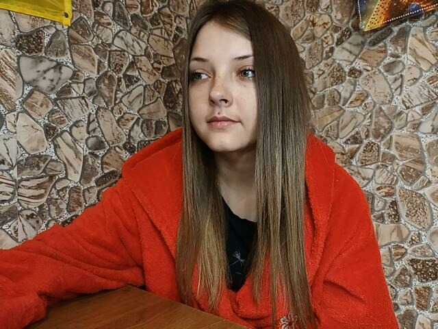 Εκπομπές οθόνης EllaLaLovely