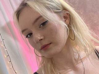 Ερωτική συνομιλία μέσω βίντεο Ellefanning