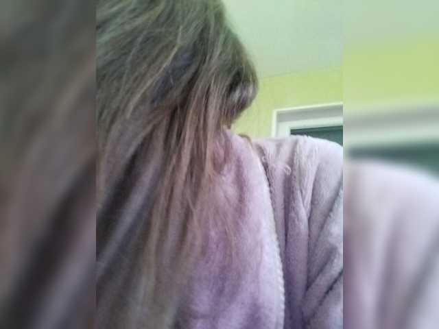 Εκπομπές οθόνης EllenLaAngel