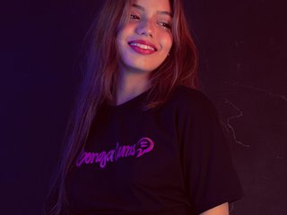 Ερωτική συνομιλία μέσω βίντεο EllieMiller