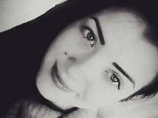 Ερωτική συνομιλία μέσω βίντεο elllove