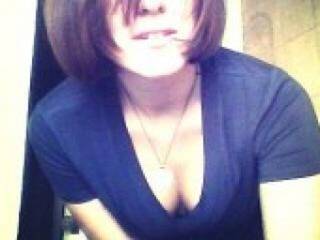 Ερωτική συνομιλία μέσω βίντεο elly7