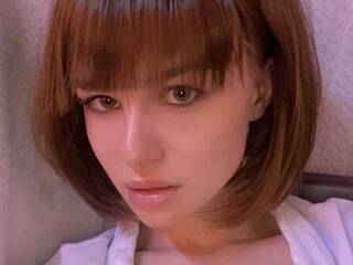 Ερωτική συνομιλία μέσω βίντεο ElviraNichols