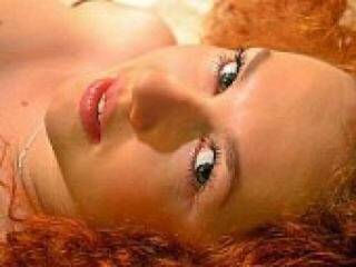 Ερωτική συνομιλία μέσω βίντεο elyll