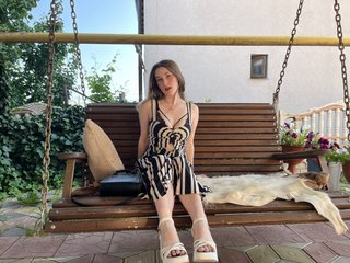Ερωτική συνομιλία μέσω βίντεο Emilia99a