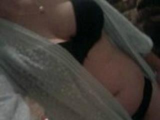 Ερωτική συνομιλία μέσω βίντεο emillliana