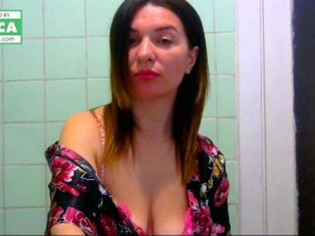 Εκπομπές οθόνης emillly