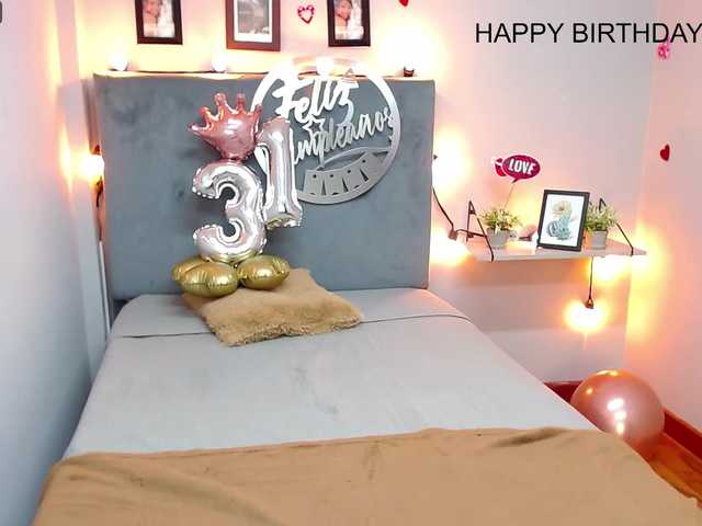 Εκπομπές οθόνης emilly-h