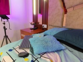 Ερωτική συνομιλία μέσω βίντεο emily-cute