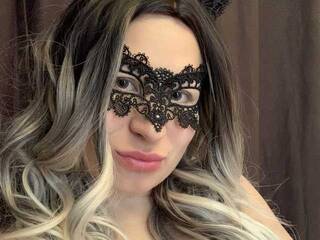 Ερωτική συνομιλία μέσω βίντεο Emily777