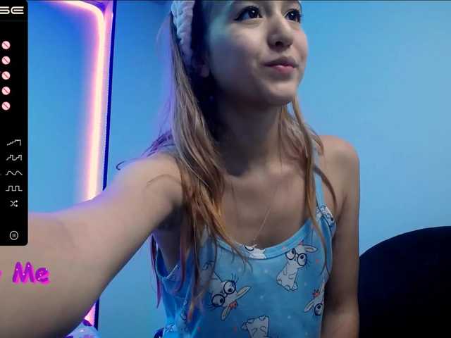 Εκπομπές οθόνης emilybecker