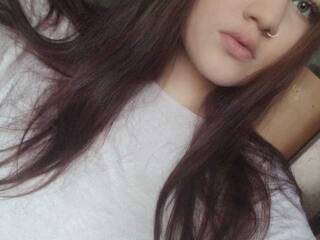 Ερωτική συνομιλία μέσω βίντεο EmilyHenry