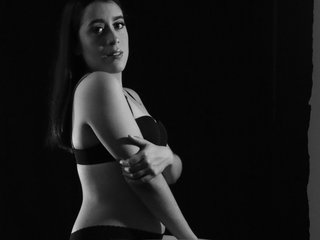 Ερωτική συνομιλία μέσω βίντεο emma-19a