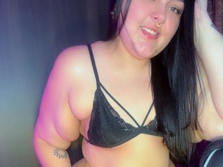 Ερωτική συνομιλία μέσω βίντεο emma-hoot1