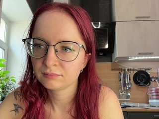 Ερωτική συνομιλία μέσω βίντεο emma4you