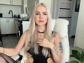 Ερωτική συνομιλία μέσω βίντεο EmmaGoodGirl