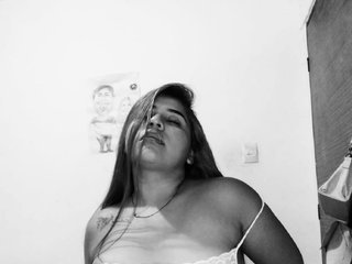 Ερωτική συνομιλία μέσω βίντεο EmmaOrange