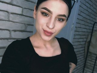 Ερωτική συνομιλία μέσω βίντεο emy-angel1