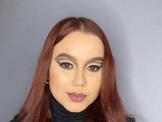 Ερωτική συνομιλία μέσω βίντεο Emyli-jackson