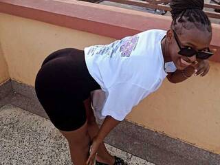 Ερωτική συνομιλία μέσω βίντεο Enchantingsexy