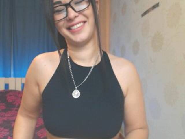 Εκπομπές οθόνης Erotishnaya