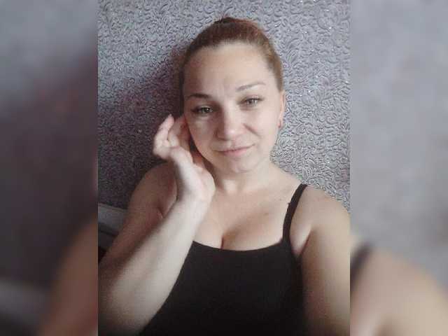 Εκπομπές οθόνης EstelleMillie
