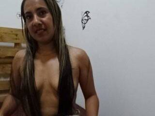 Ερωτική συνομιλία μέσω βίντεο estellitafash