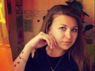 Ερωτική συνομιλία μέσω βίντεο estrella94