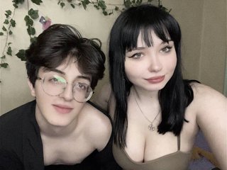 Ερωτική συνομιλία μέσω βίντεο EthelAndre