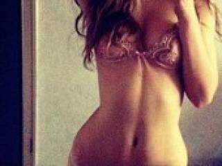 Ερωτική συνομιλία μέσω βίντεο eva4111