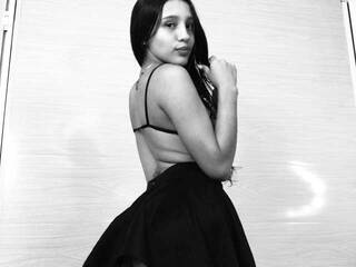 Ερωτική συνομιλία μέσω βίντεο Evangeline18