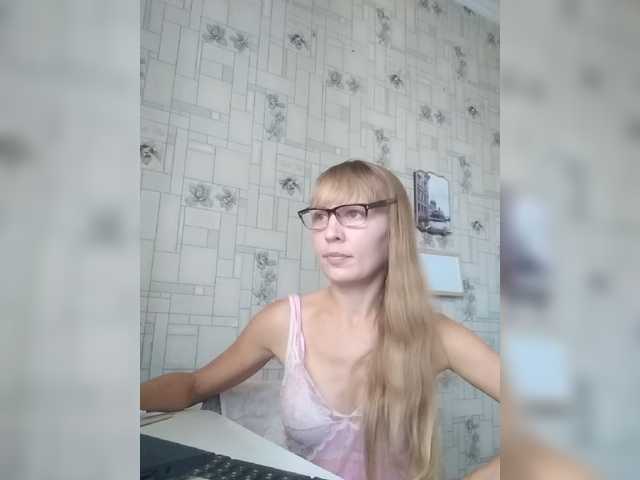 Εκπομπές οθόνης EvaOlsen