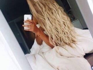 Ερωτική συνομιλία μέσω βίντεο EvaSM