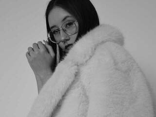 Ερωτική συνομιλία μέσω βίντεο Evelyn300