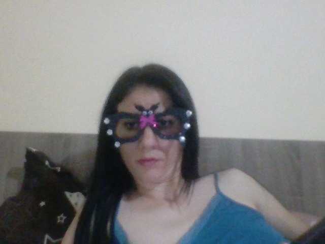 Εκπομπές οθόνης Evelynevasara1