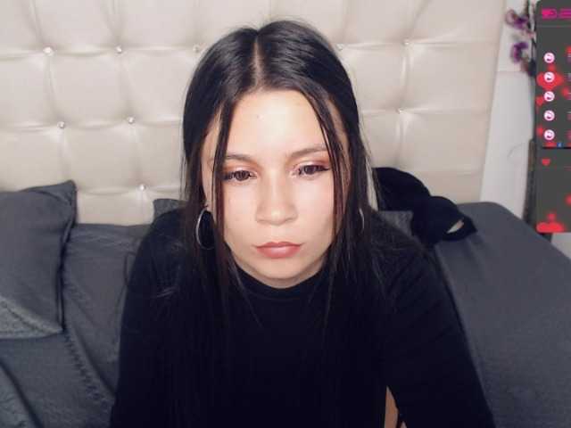 Εκπομπές οθόνης evelynncrush