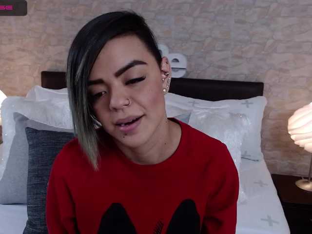 Εκπομπές οθόνης EvelynOwens