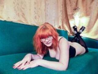 Ερωτική συνομιλία μέσω βίντεο evemilf